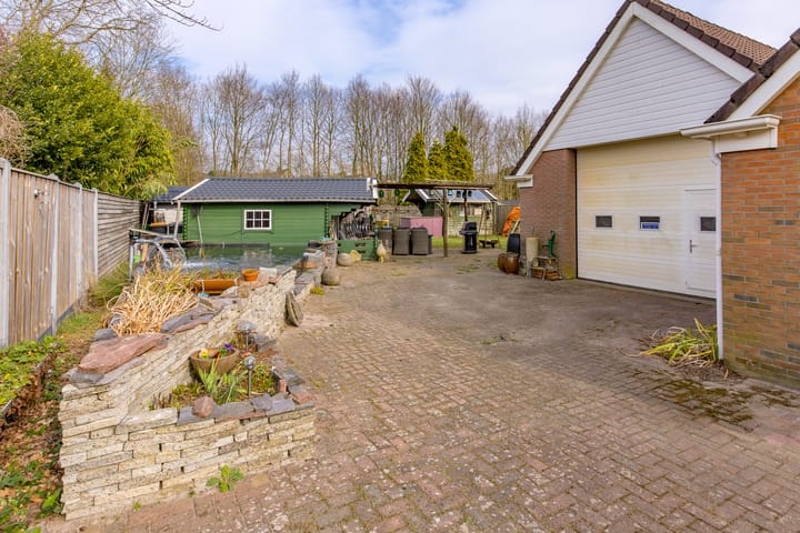 Photo 43 of Oosterstraat 58