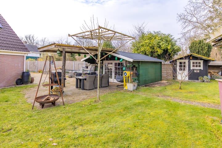 Photo 45 of Oosterstraat 58