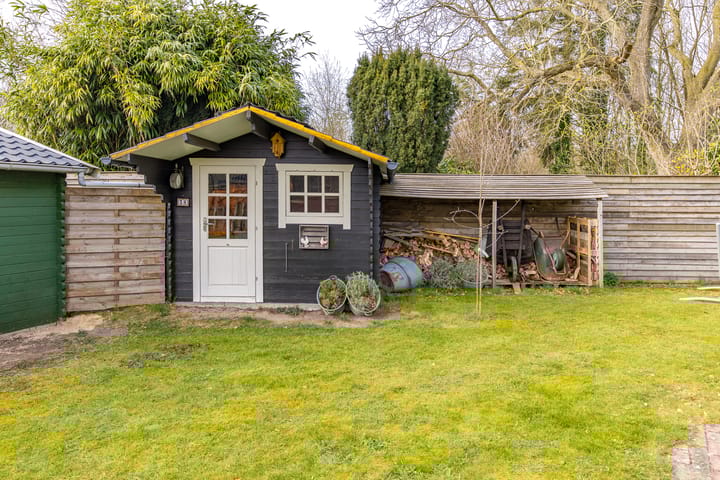 Photo 47 of Oosterstraat 58