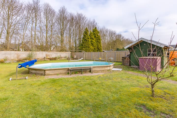 Photo 48 of Oosterstraat 58