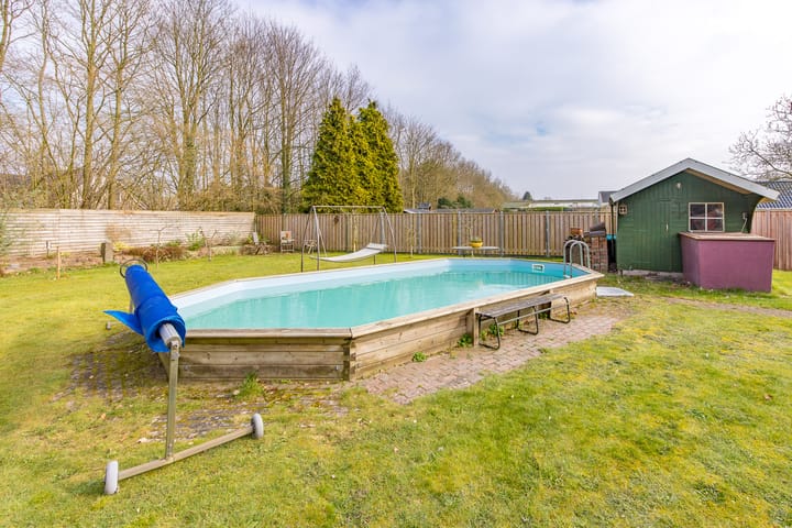 Photo 49 of Oosterstraat 58