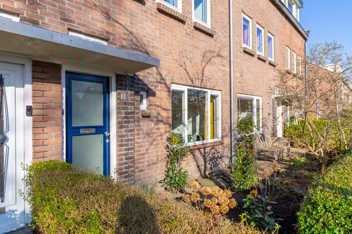 Foto 6 van Aakplein 15