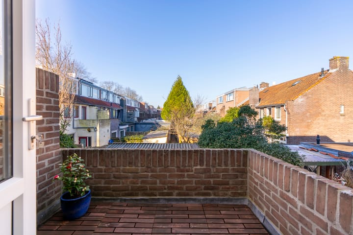 Foto 30 van Aakplein 15