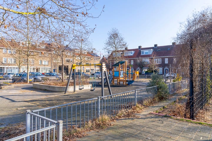 Foto 46 van Aakplein 15