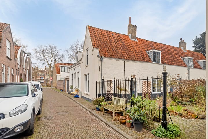 Foto 2 van Sint Antheunisstraat 16