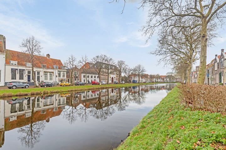 Photo 18 of Sint Antheunisstraat 16