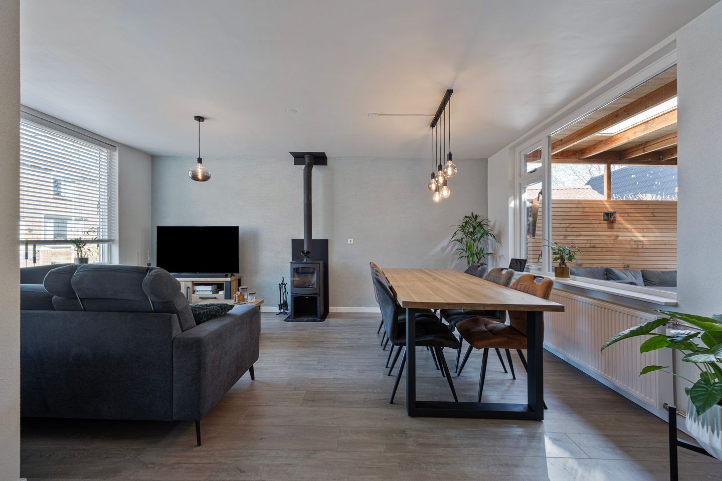 Foto 10 van Graaf Engelbrechtstraat 40