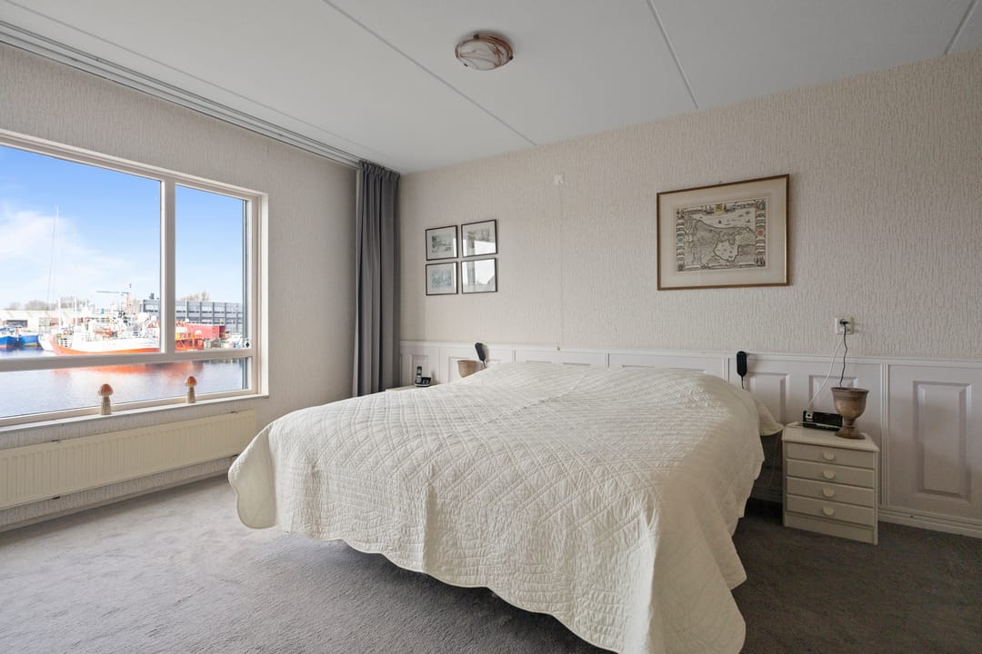 Foto 16 van Pluto 53