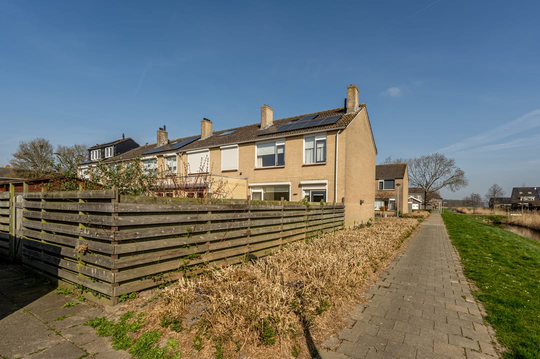 Photo 2 of Irisstraat 11