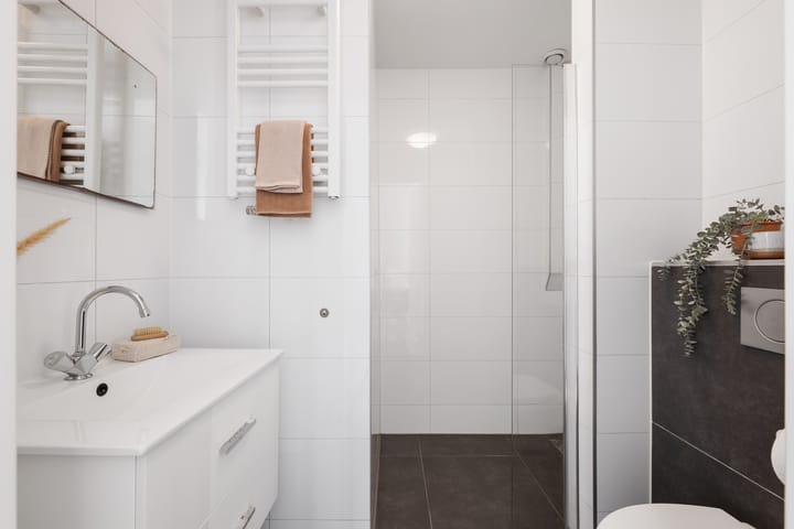 Photo 21 of Schieweg 174-C02