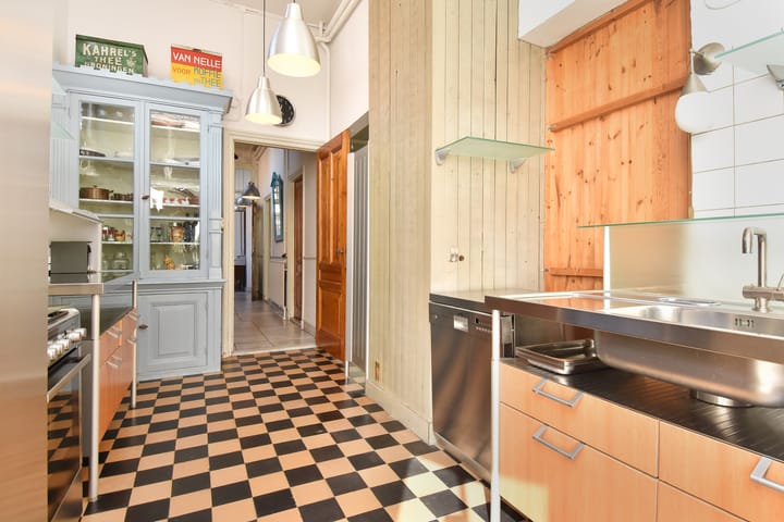 Foto 22 van Johan van Oldenbarneveltlaan 46-B