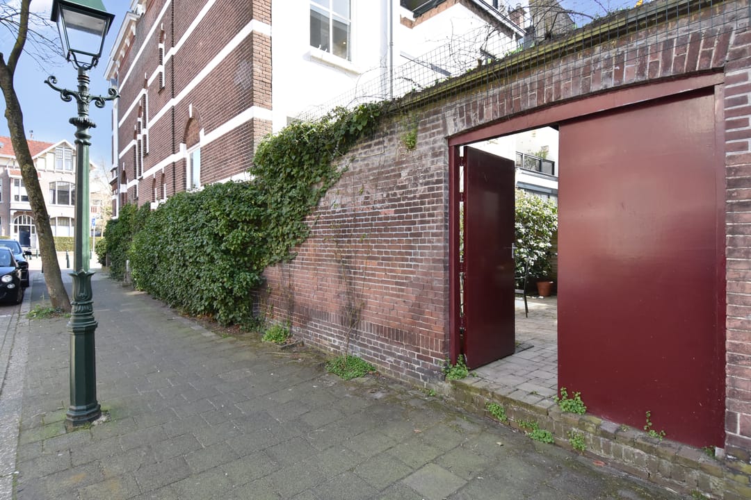 Foto 26 van Johan van Oldenbarneveltlaan 46-B