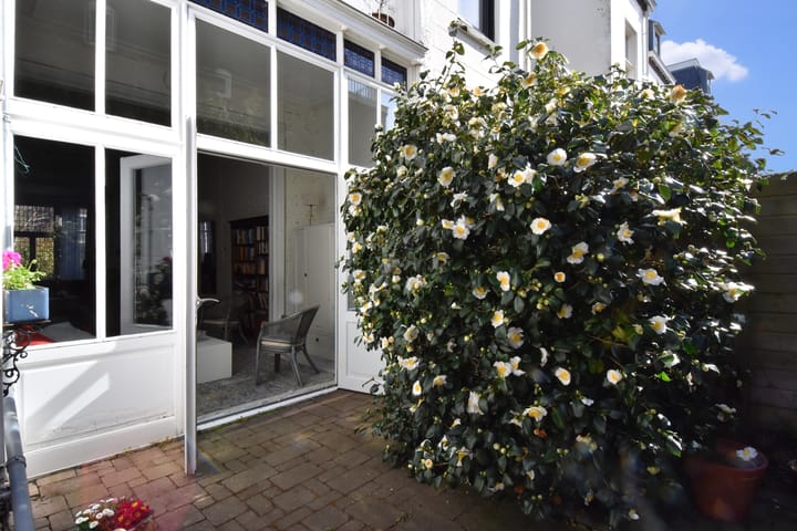 Foto 29 van Johan van Oldenbarneveltlaan 46-B