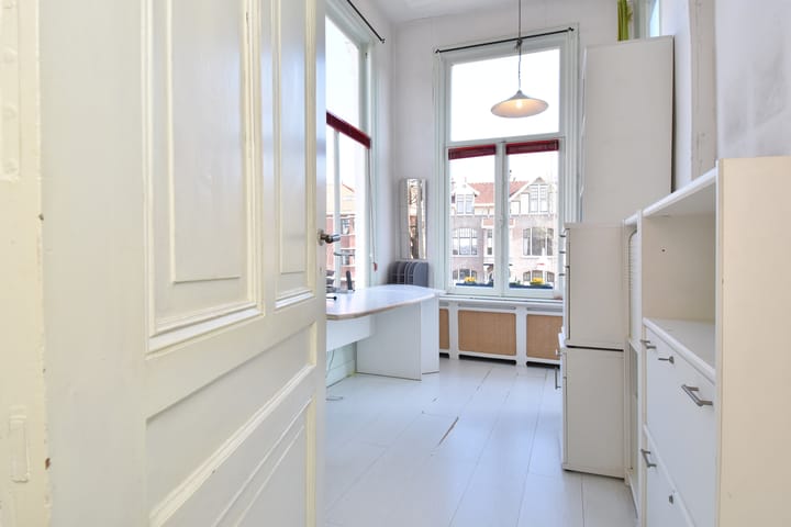 Foto 31 van Johan van Oldenbarneveltlaan 46-B