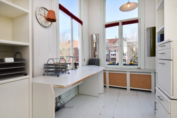 Foto 32 van Johan van Oldenbarneveltlaan 46-B