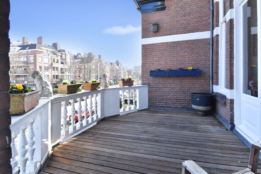 Foto 38 van Johan van Oldenbarneveltlaan 46-B