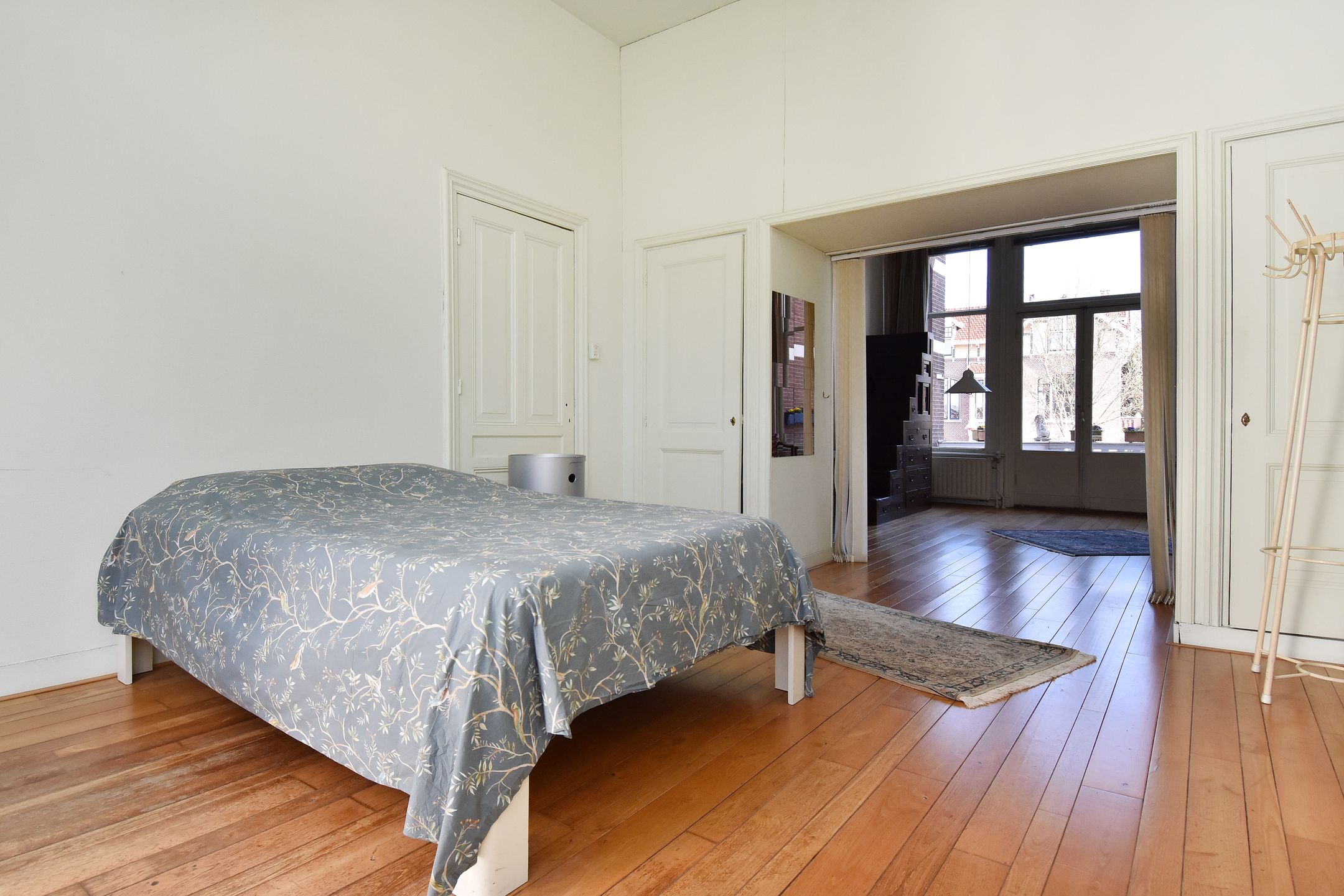 Foto 45 van Johan van Oldenbarneveltlaan 46-B