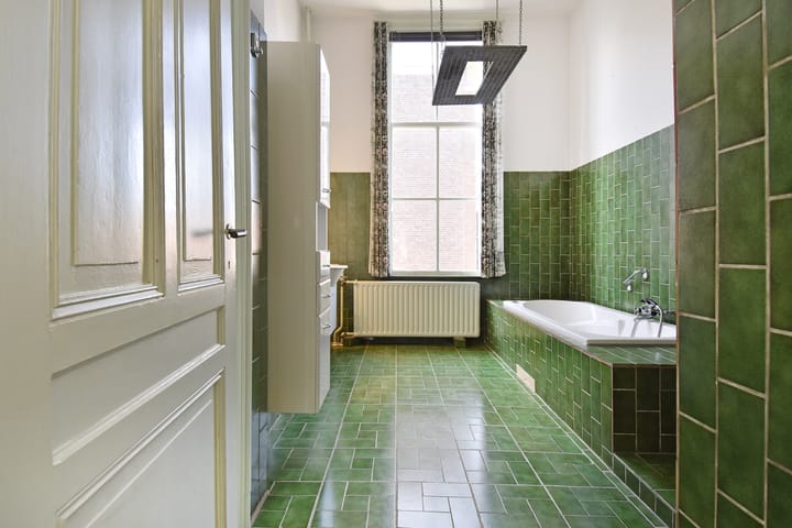 Foto 50 van Johan van Oldenbarneveltlaan 46-B