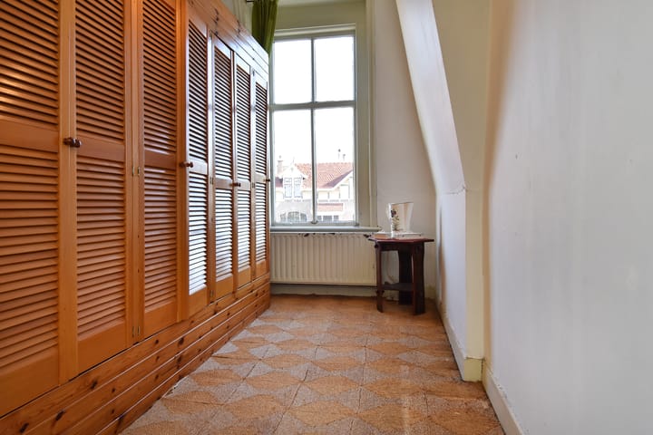 Foto 57 van Johan van Oldenbarneveltlaan 46-B