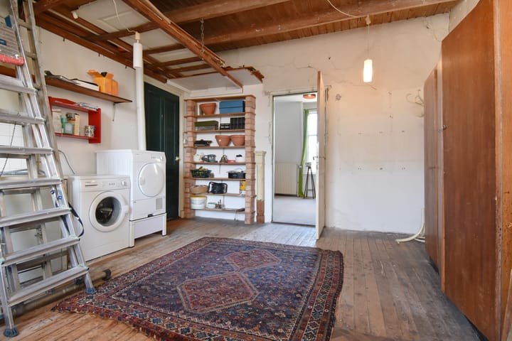 Foto 61 van Johan van Oldenbarneveltlaan 46-B