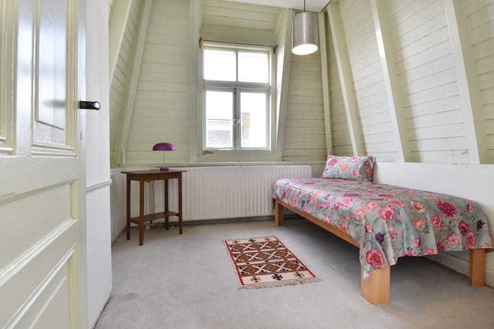 Foto 63 van Johan van Oldenbarneveltlaan 46-B