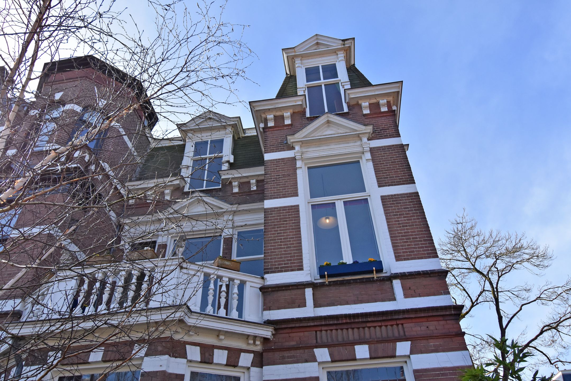 Foto 69 van Johan van Oldenbarneveltlaan 46-B