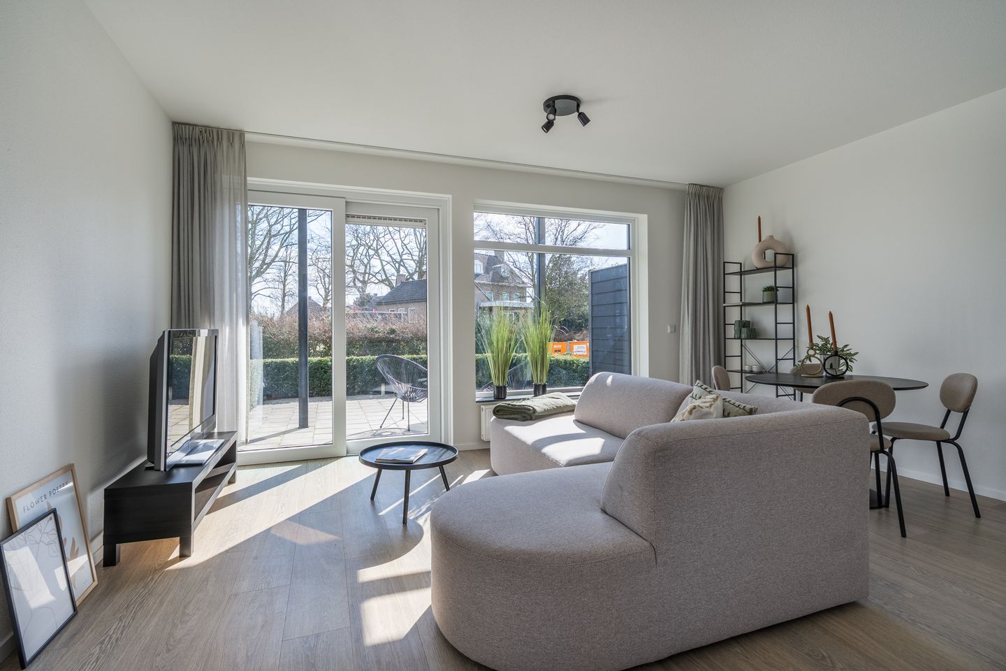 Foto 10 van Kerkstraat 1-E