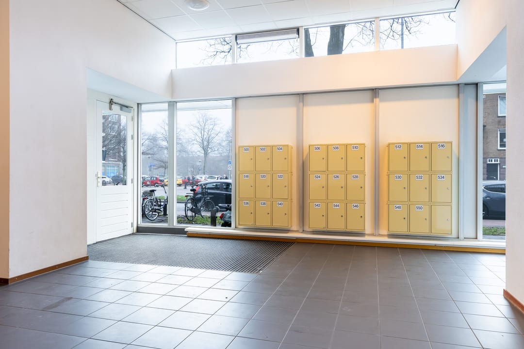 Photo 7 of Oudenoord 516