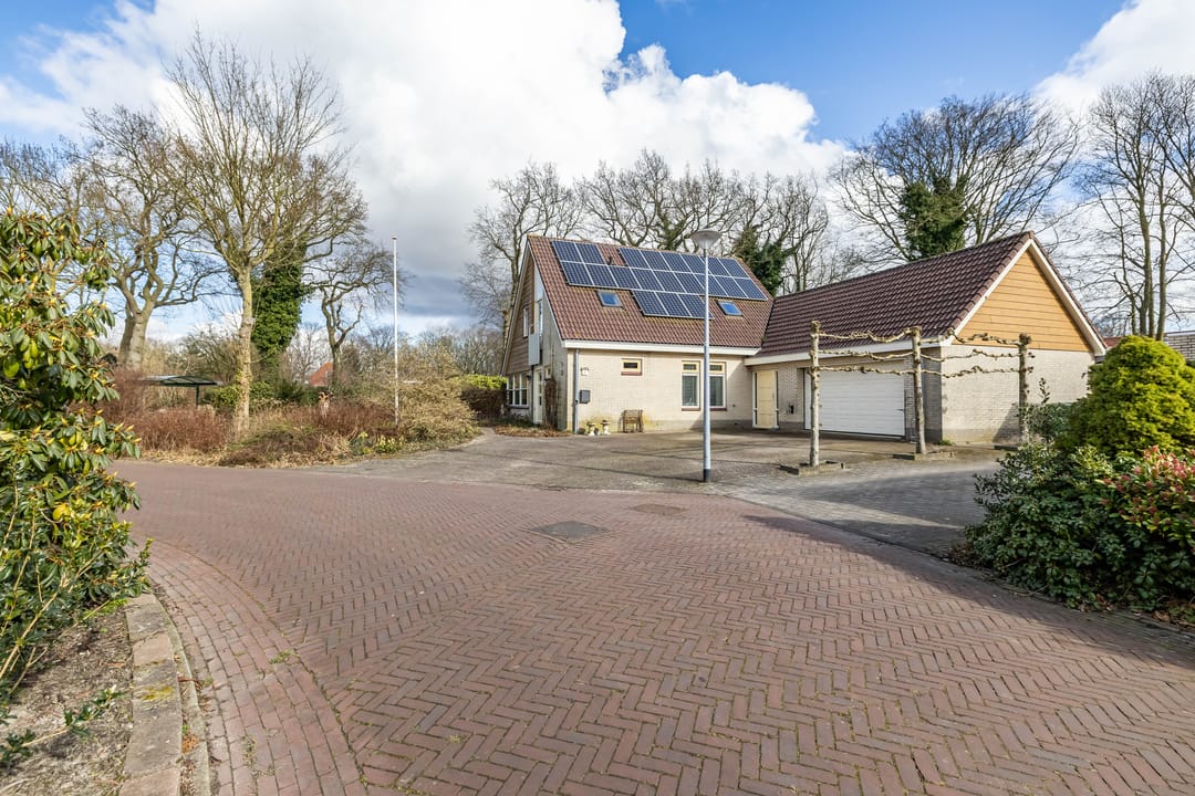 Foto 2 van Pastorietuin 35