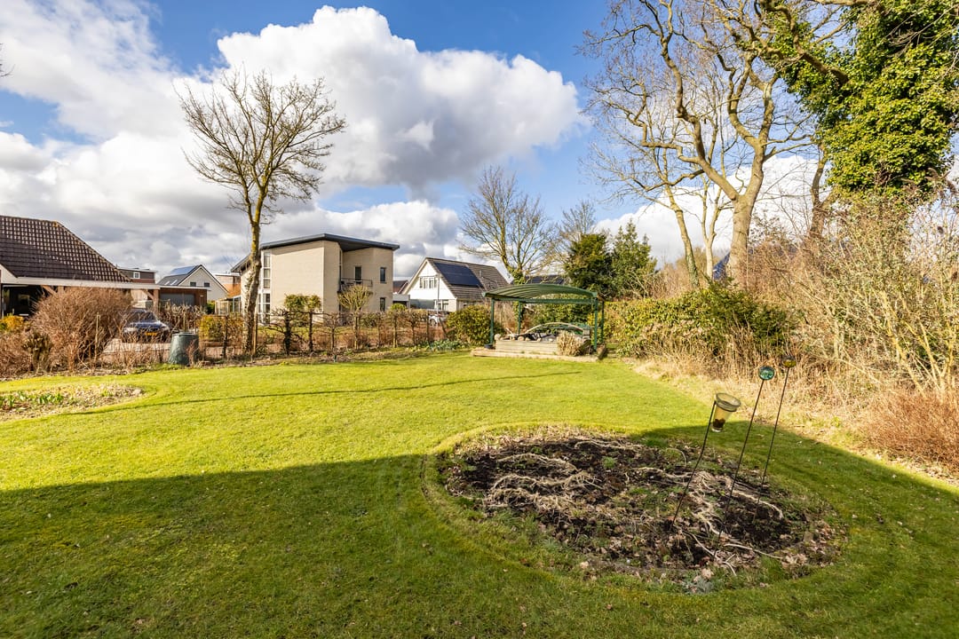 Foto 47 van Pastorietuin 35