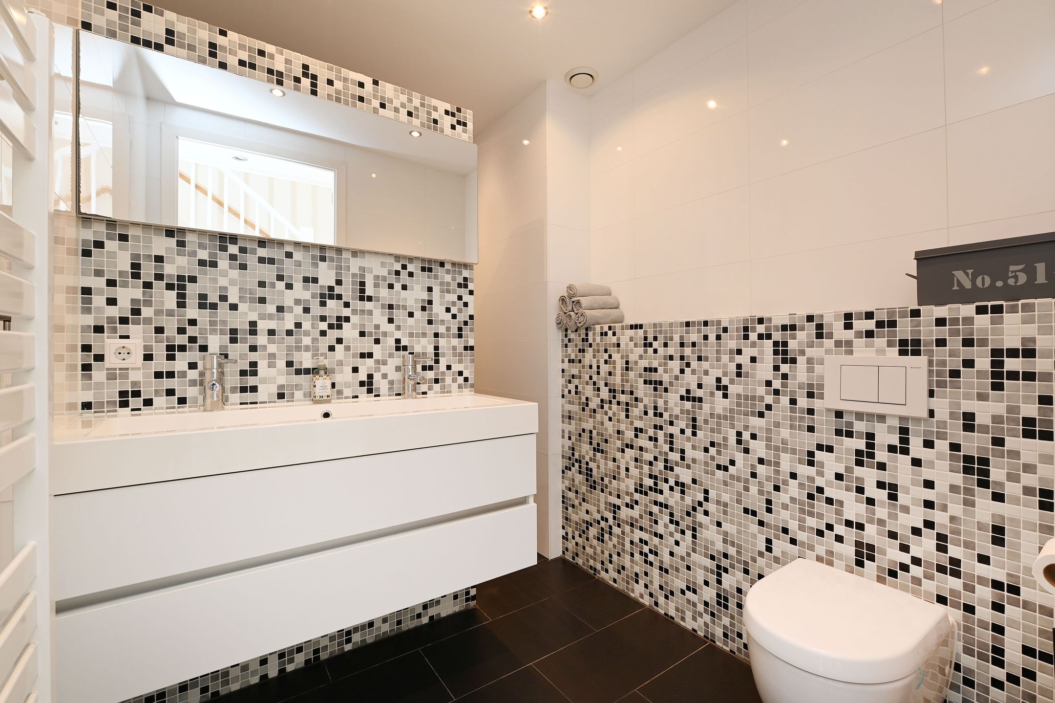 Foto 24 van Bartoutszate 7