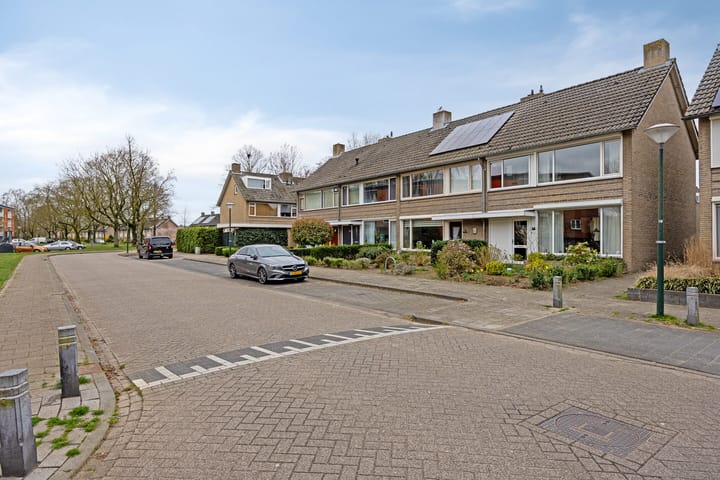 Foto 2 van Akert 72