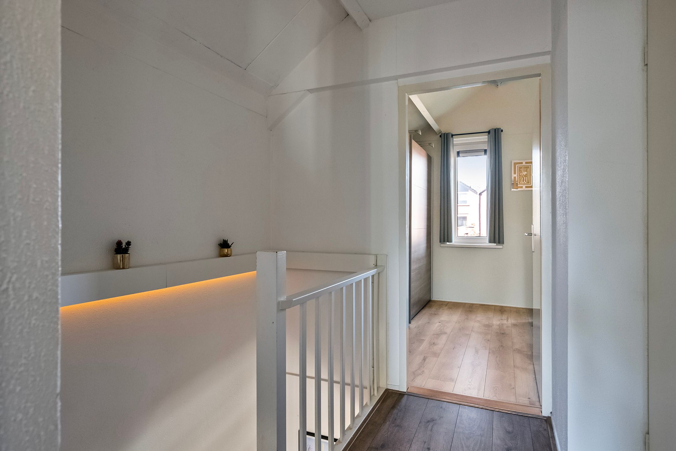 Foto 12 van Bladmos 33