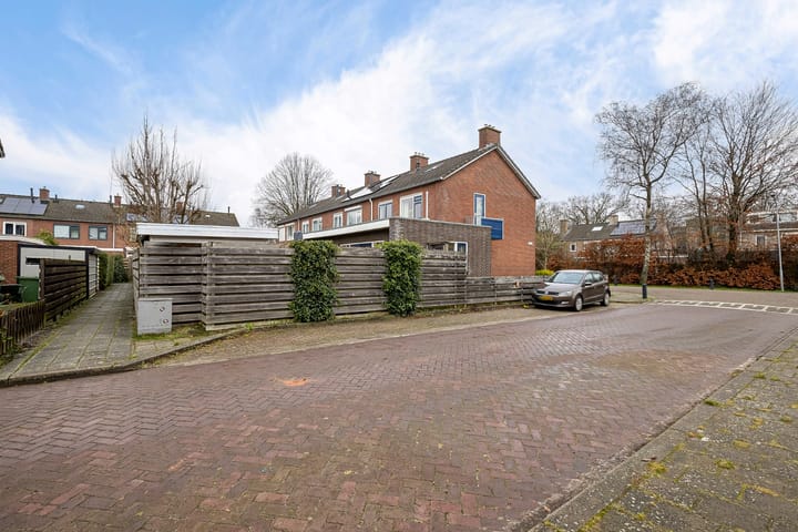 Foto 7 van Hazebroeklaan 9