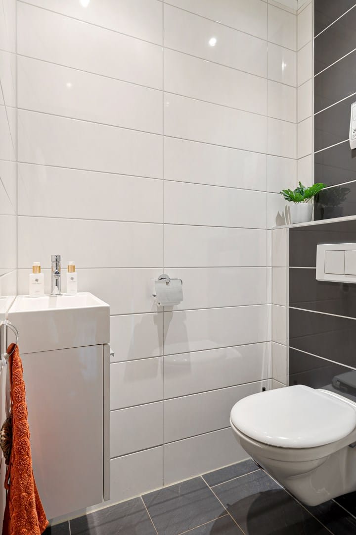 Foto 10 van Hazebroeklaan 9