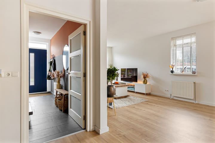 Foto 11 van Hazebroeklaan 9