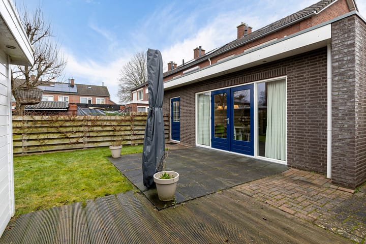 Foto 39 van Hazebroeklaan 9