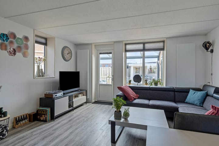 Foto 9 van Melkweg 32