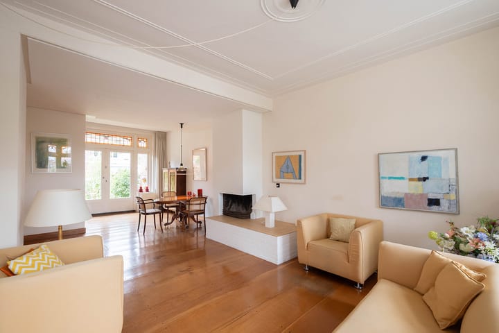 Foto 5 van Van Riebeecklaan 30