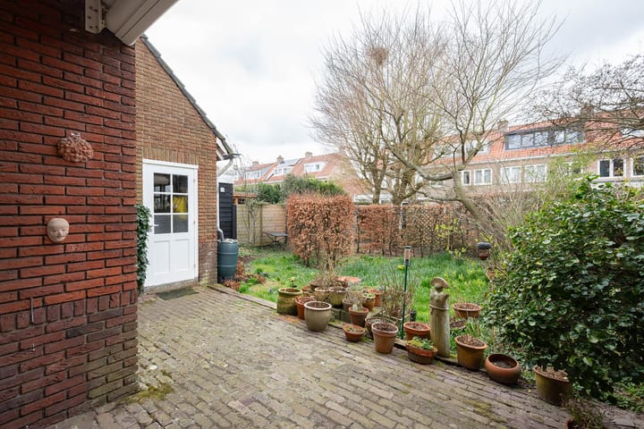 Foto 19 van Van Riebeecklaan 30