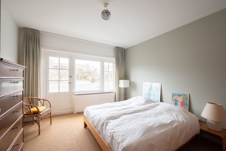 Foto 27 van Van Riebeecklaan 30