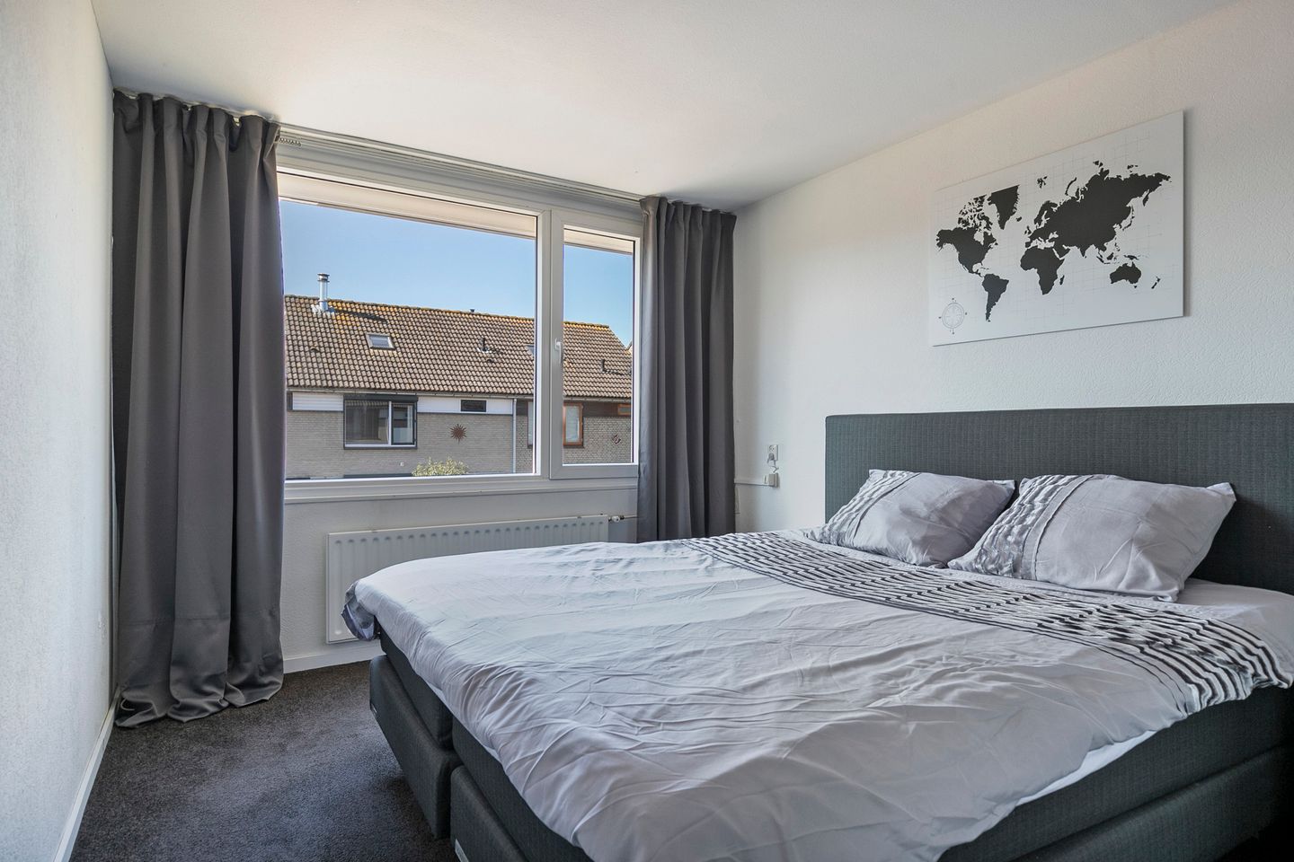 Foto 20 van Pater Dr. Loffeldstraat 9