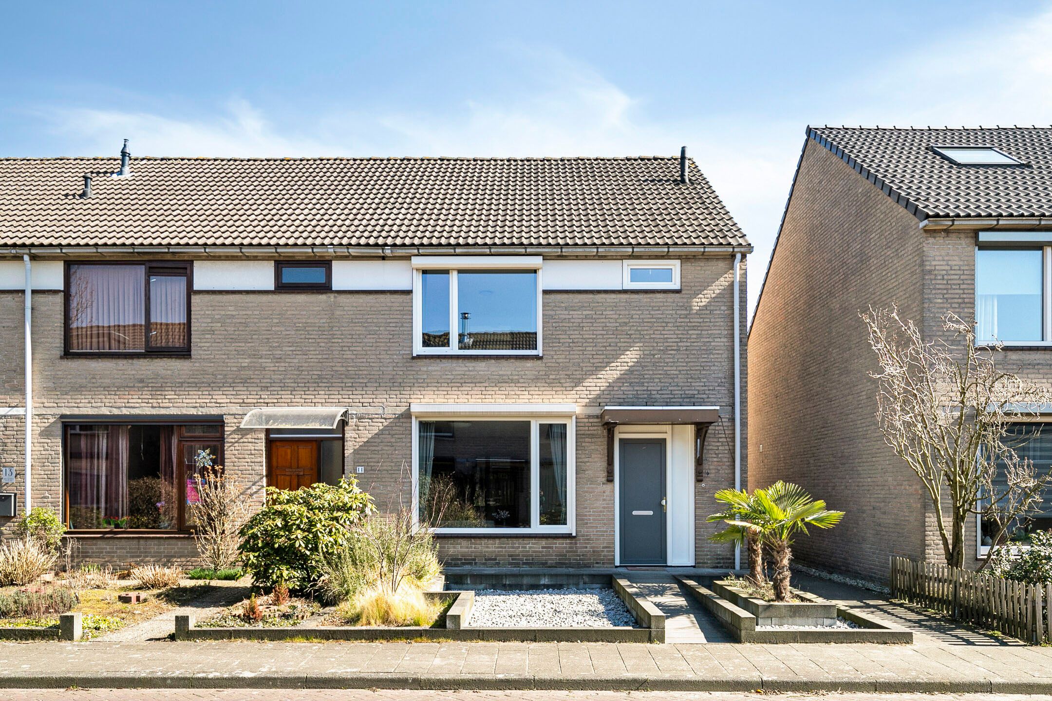 Foto 36 van Pater Dr. Loffeldstraat 9