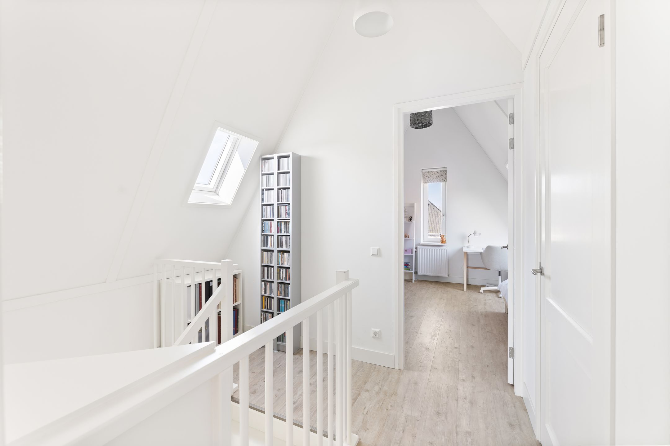 Foto 39 van Koninginnepage 21