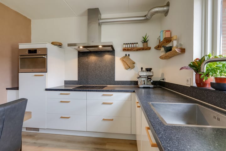 Foto 16 van Bastinglaan 23