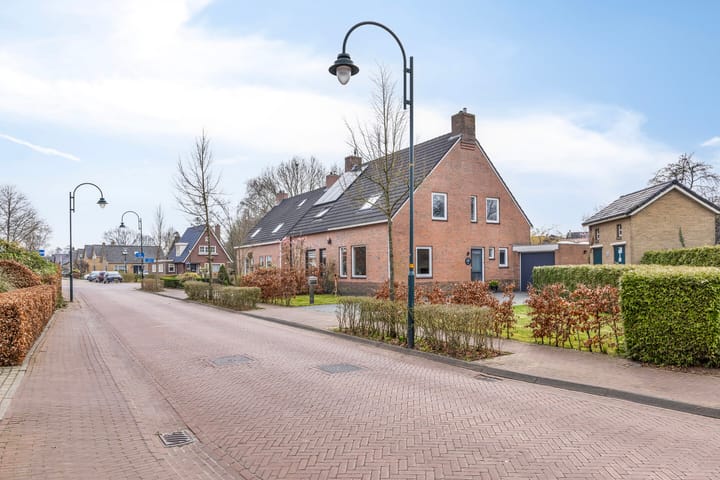 Foto 1 van Bildwei 1-B