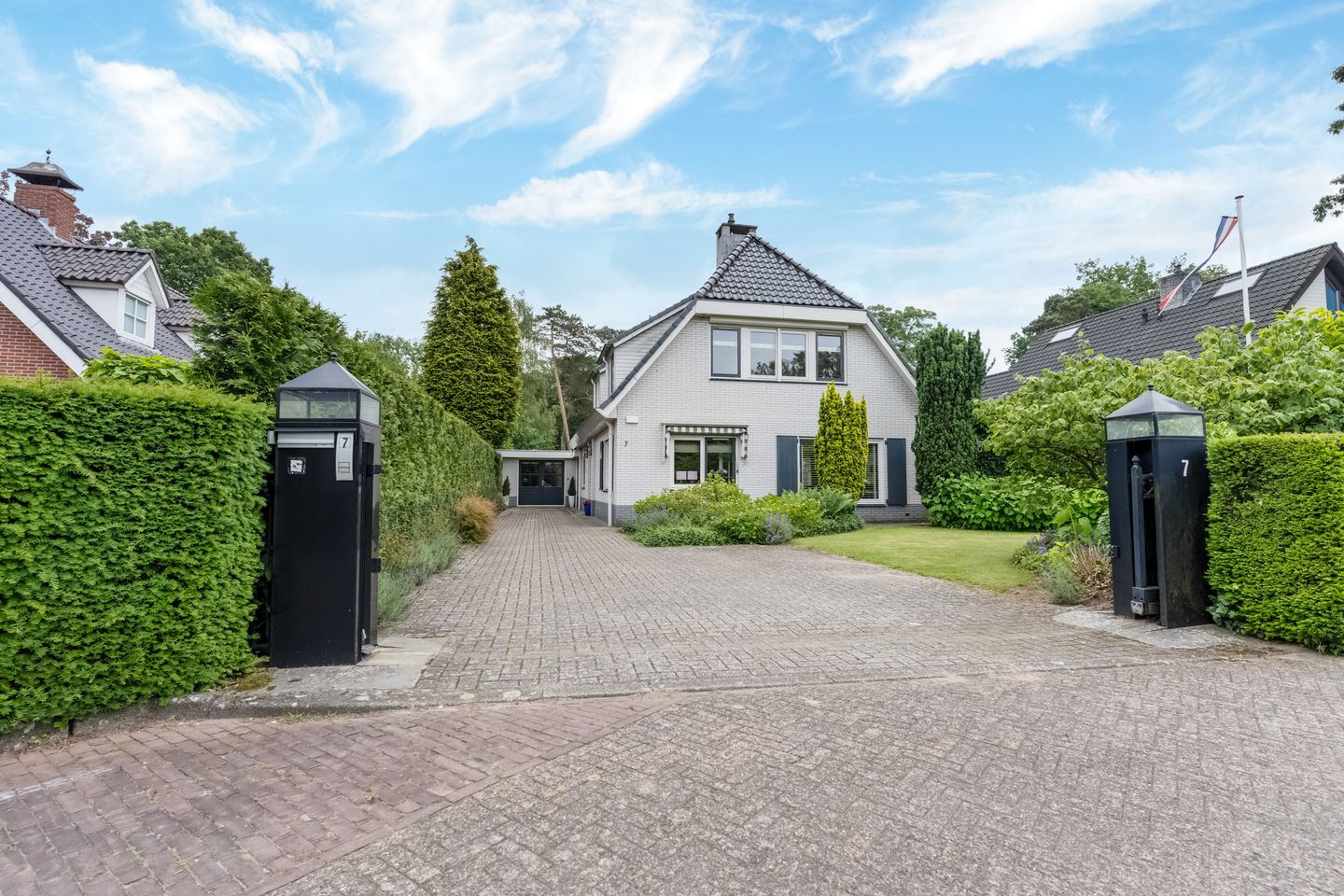 Photo 64 of Magnolialaan 7