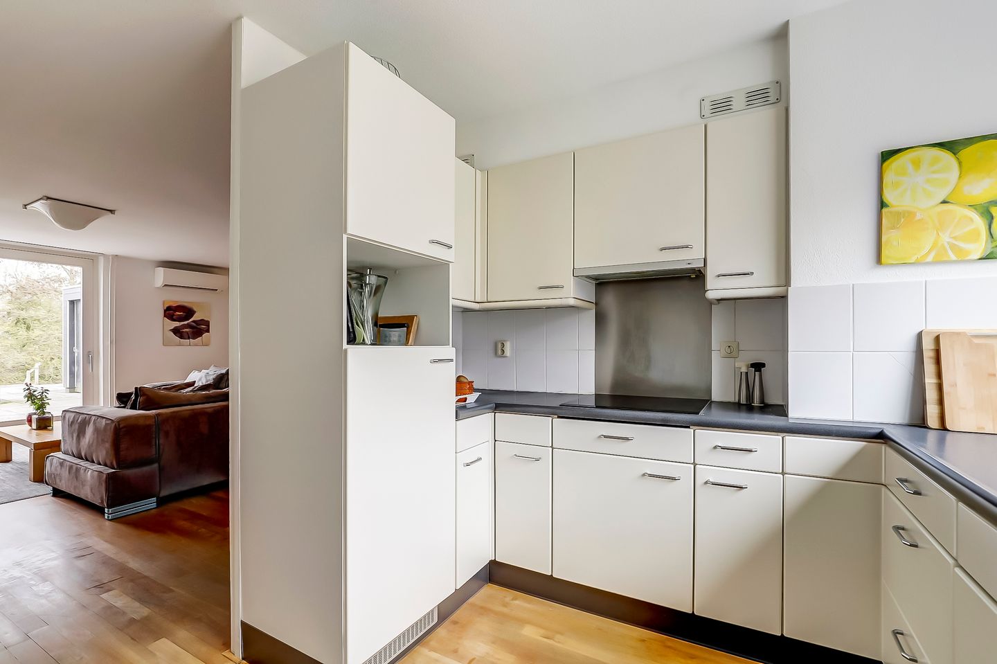 Foto 14 van Indira Gandhilaan 39