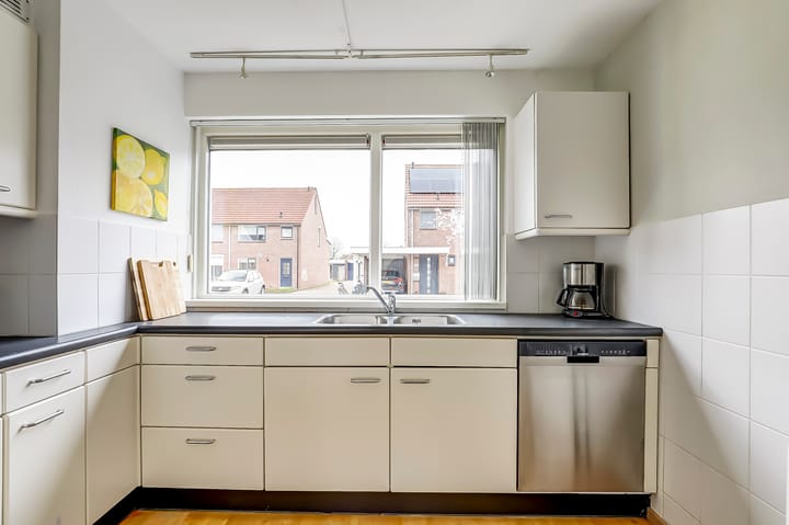 Foto 12 van Indira Gandhilaan 39