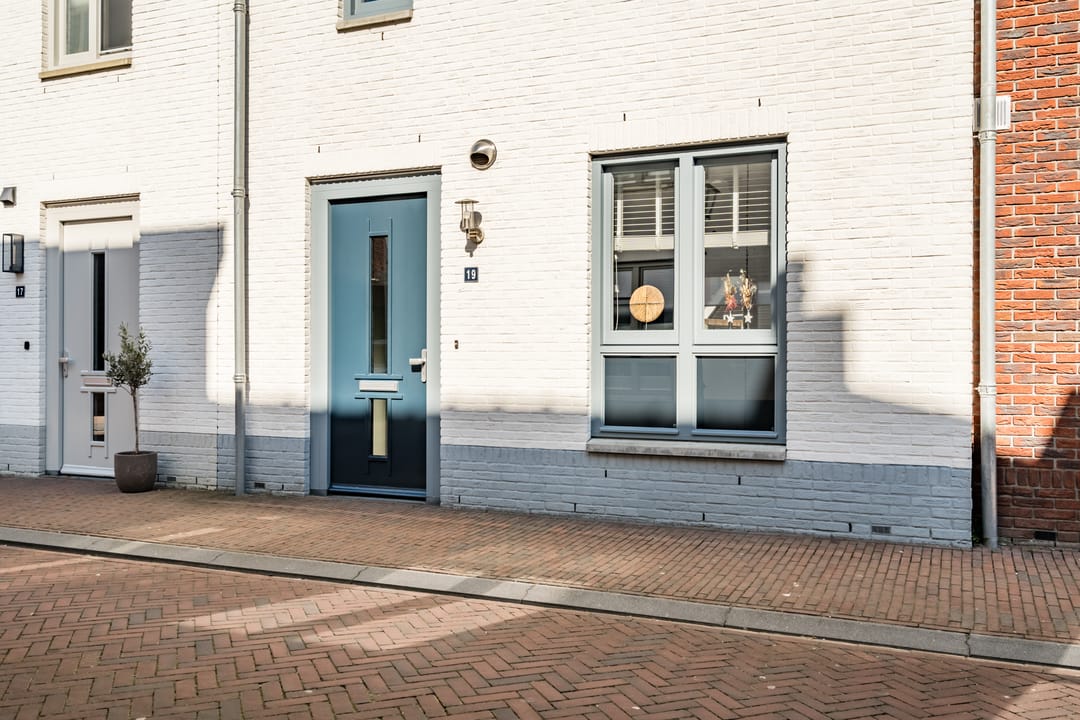 Foto 2 van Volharding 19